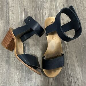 Emma Go Black Leather Sandal Block Heel Made in SPAIN